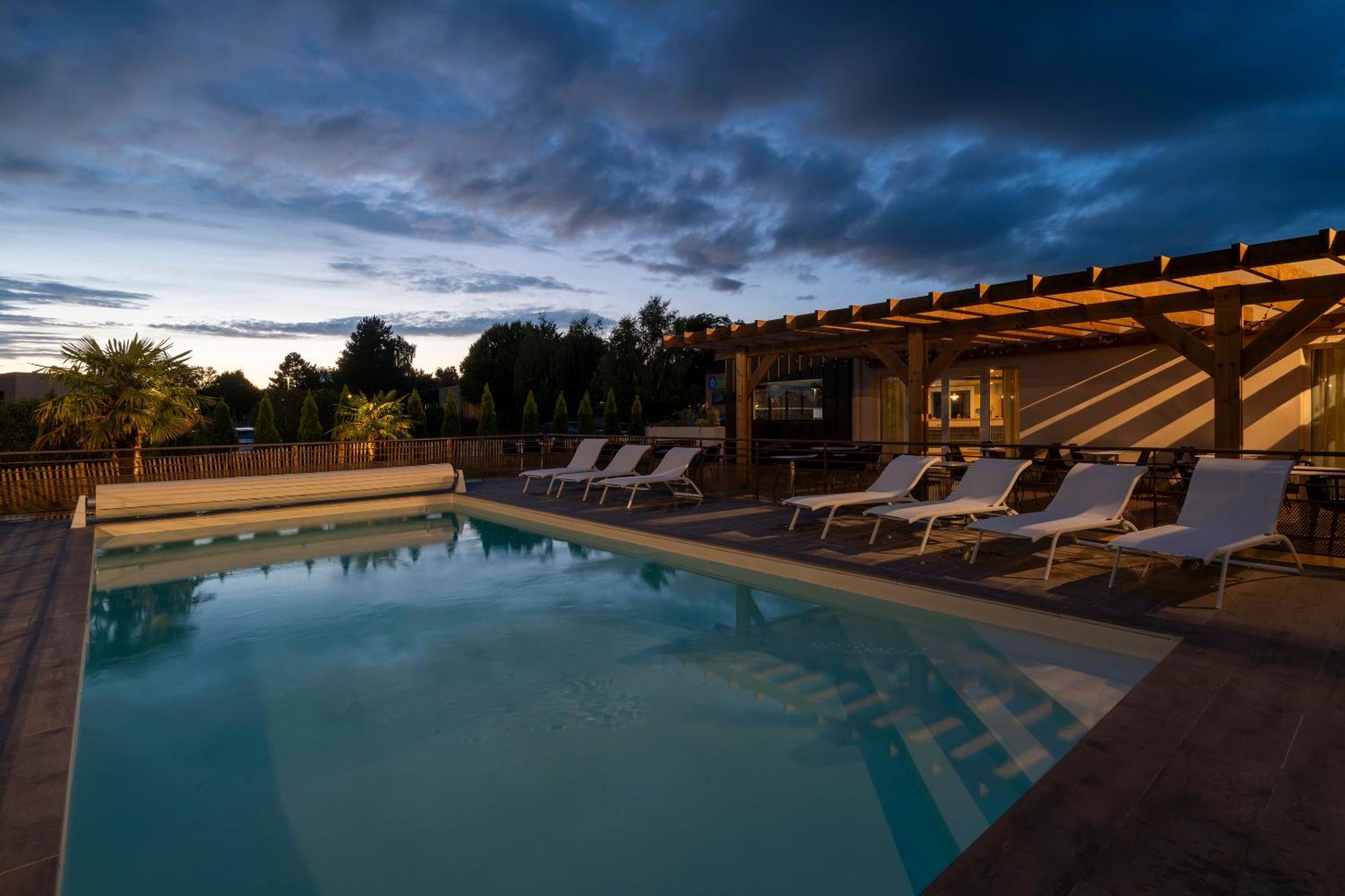Sure Hotel By Best Western Caen Memorial Esterno foto